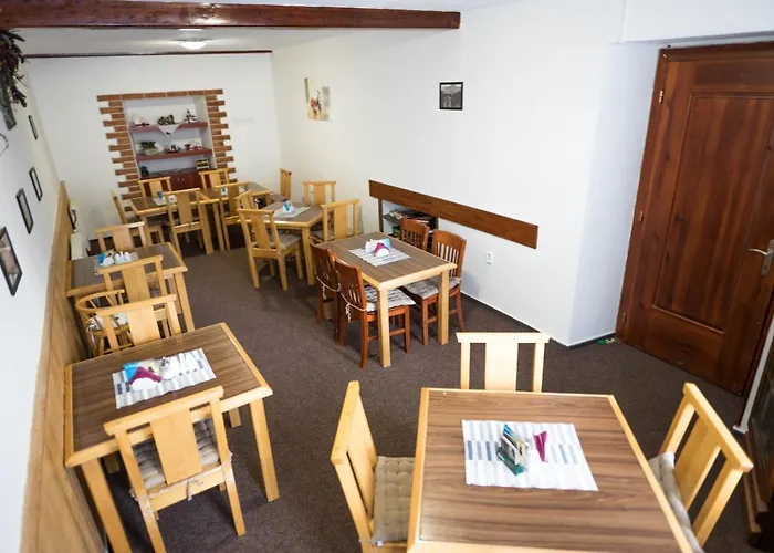 Atlas Hotell Pec pod Snezkou